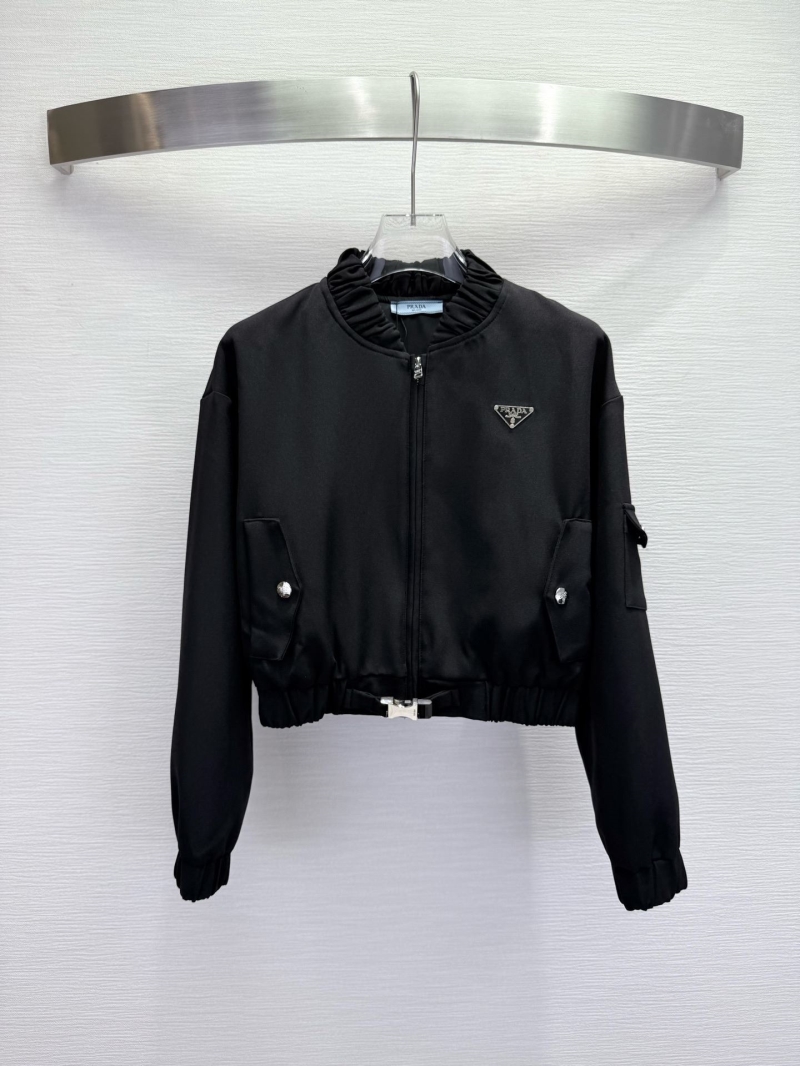 Pra*a outwear